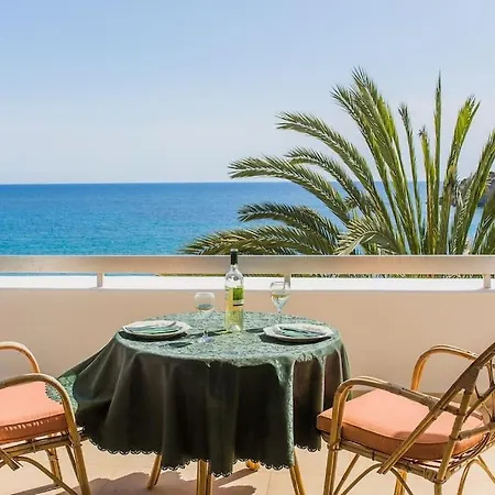 Coral Bay House * Πέγεια