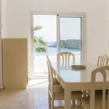 Coral Bay House Apartament Peyia