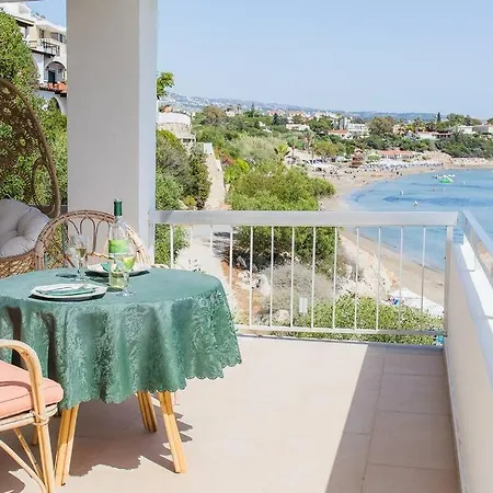 Coral Bay House *