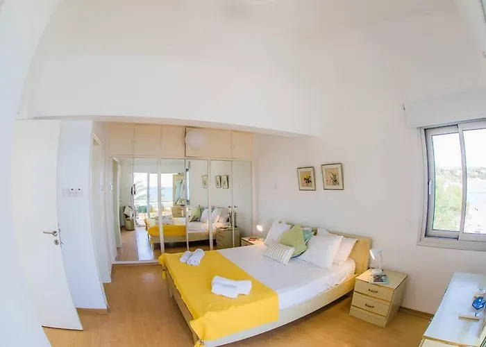 アパート Coral Bay House ペイヤ