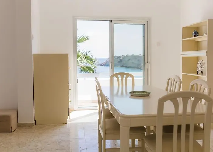 Coral Bay House Appartamento Peyia